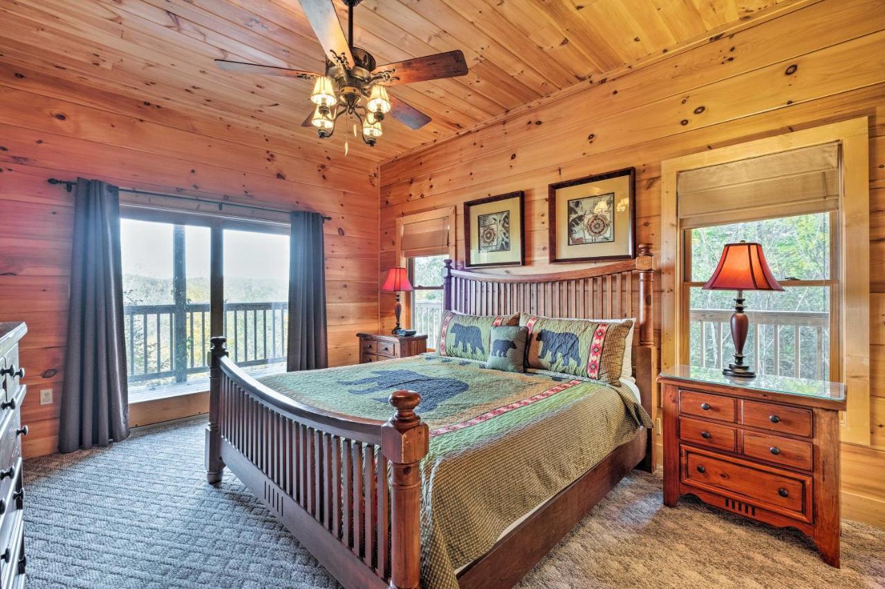 Pigeon Forge Cabin With Brand New Hot Tub And Views! Sevierville Eksteriør billede