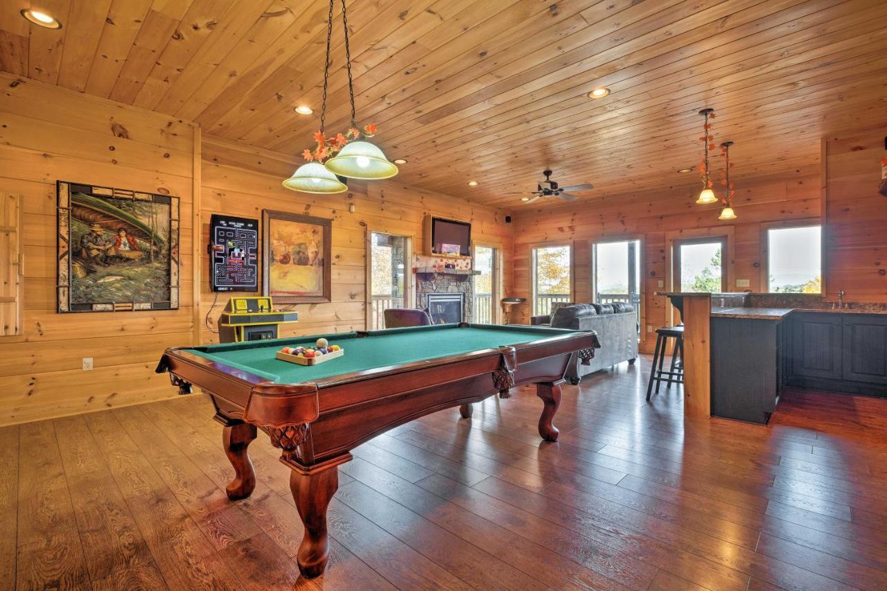 Pigeon Forge Cabin With Brand New Hot Tub And Views! Sevierville Eksteriør billede